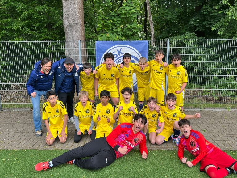 U14 des TPSK feiert die Meisterschaft